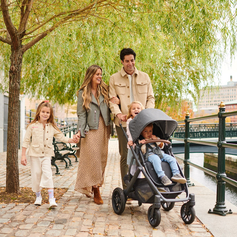 UPPAbaby VISTA V2 Duo, Greyson perfekt familie barnevogn